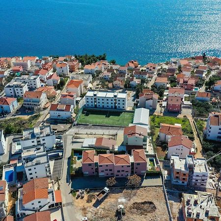 Luxury Apartment Pia With Swimming Pool And Grill Trogir Extérieur photo