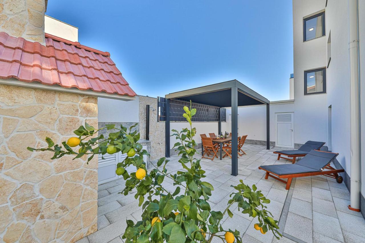 Luxury Apartment Pia With Swimming Pool And Grill Trogir Extérieur photo