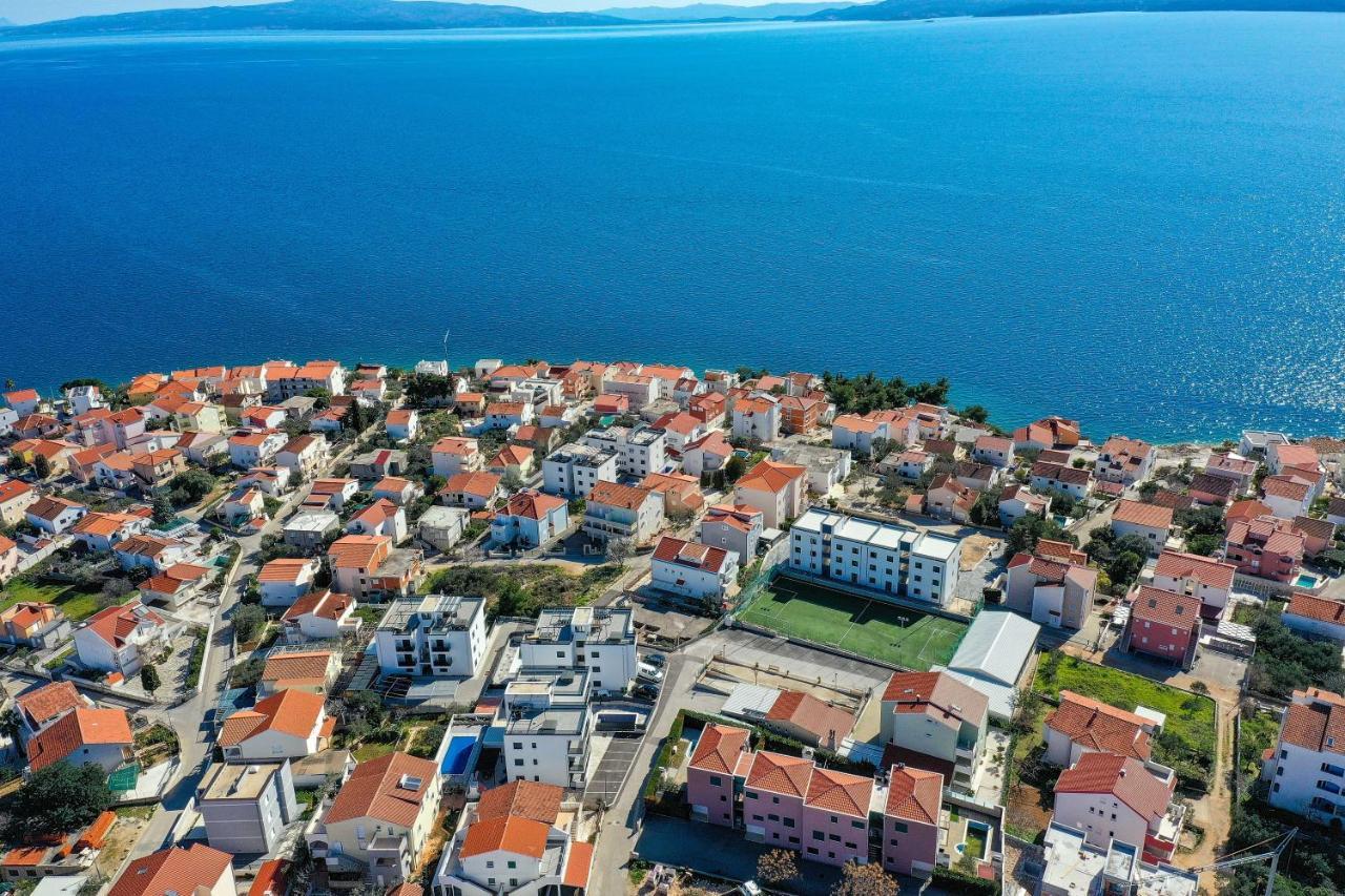 Luxury Apartment Pia With Swimming Pool And Grill Trogir Extérieur photo