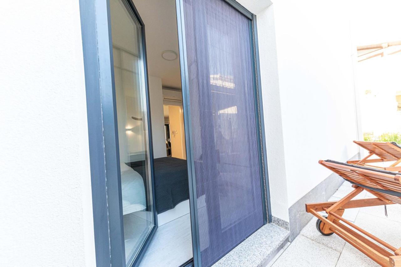 Luxury Apartment Pia With Swimming Pool And Grill Trogir Extérieur photo