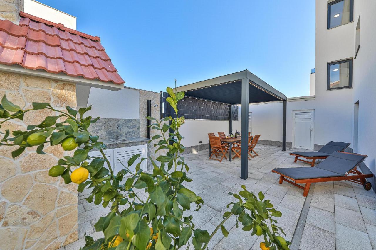 Luxury Apartment Pia With Swimming Pool And Grill Trogir Extérieur photo